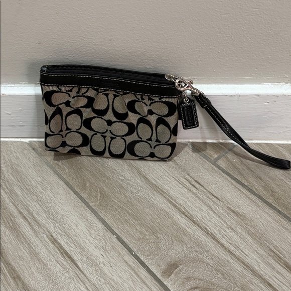 Coach Black and Tan Patterned Wristlet - Picture 1 of 4